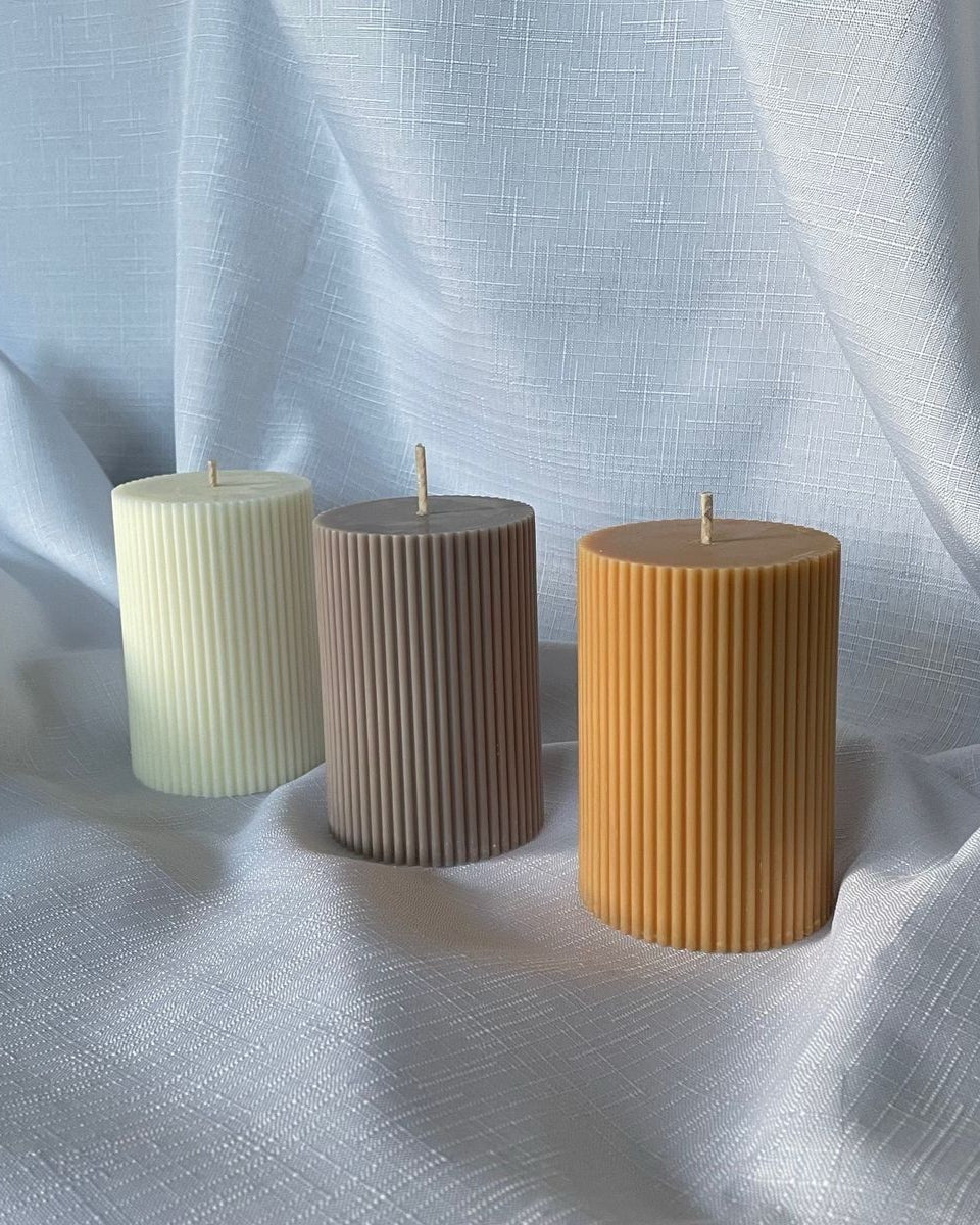 Medium ribbed pillar candle